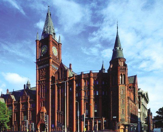 阿利松点赞！伍德曼扑出马特塔头球，随后利物浦反击得分