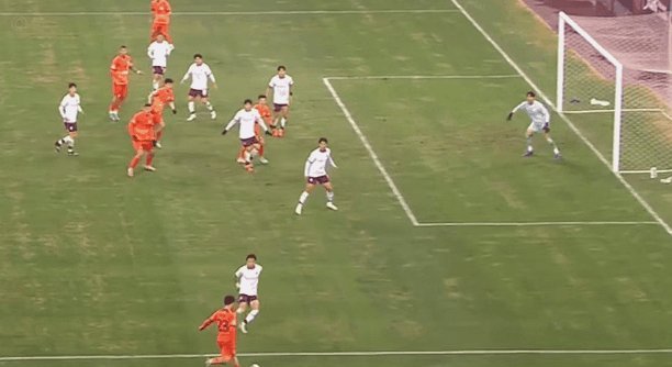 鲁媒：泰山前场三叉戟已证明无法共存，高薪使其已成包袱