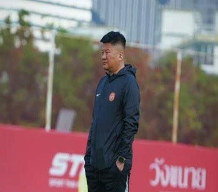 依木兰中超首秀：年轻中场的高光与隐忧