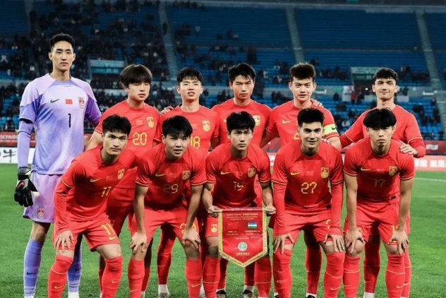 全员首发：中国队非门将球员亚运全登场